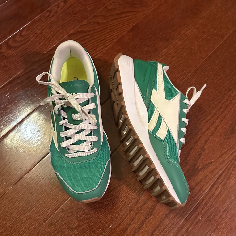 Reebok Green and White Athletic Shoes - Picture 4 of 7